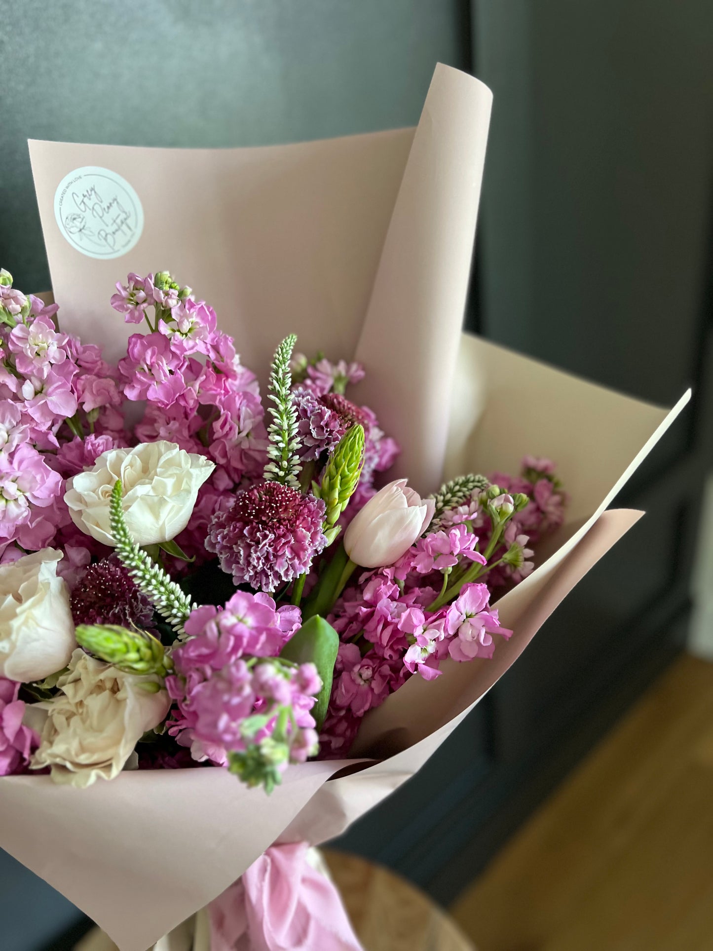 Fresh Flower Bouquets: Floral Flirt