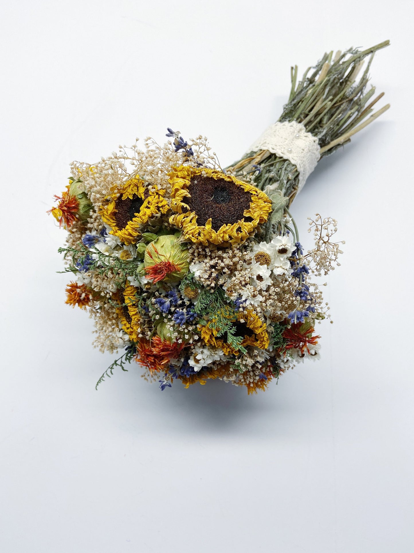 Wedding Bouquet, Wildflowers, Lavender, sunflowers, Caspia, mini gyp, safflower, ammobium, house decor, wedding bouquet, throw