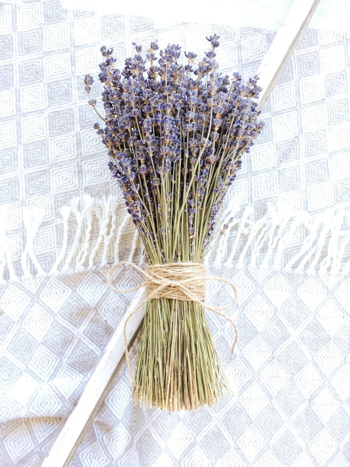 dried lavender flower arrangements Dried Lavender Bouquet, Wedding, Bridesmaids, Flower Arraignments, Dry Floral, Country Bunch, Modern, Burlap, Bundle, Dry, Preserved, Bridal