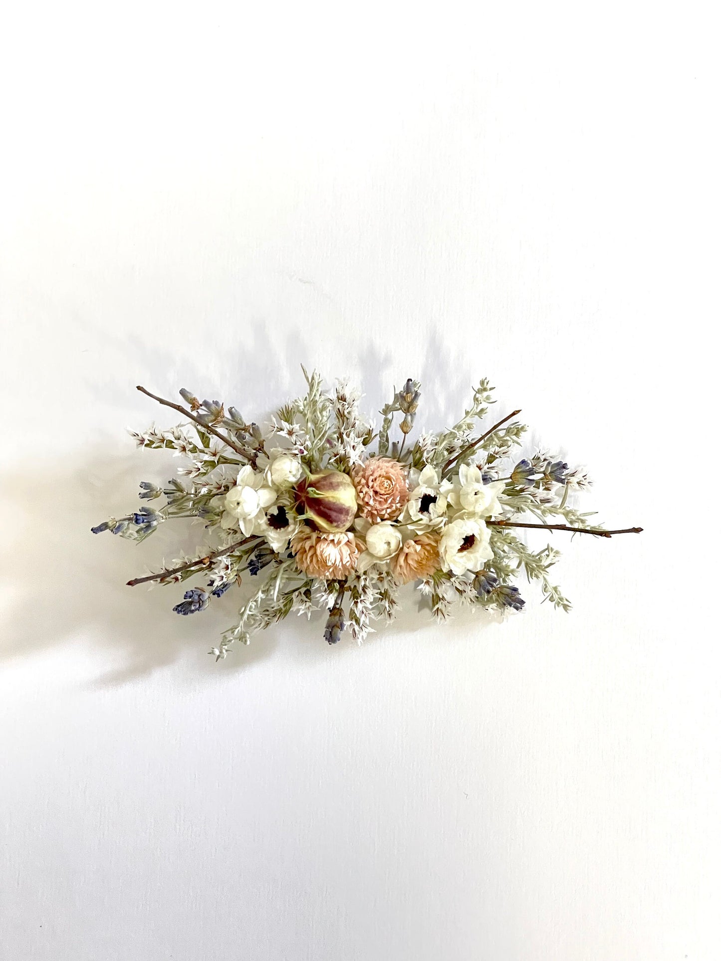 Handcrafted Dried Flower Hair Comb & Pins – Preserved Floral Wedding Accessories for Bridal, Prom, and Special Events
