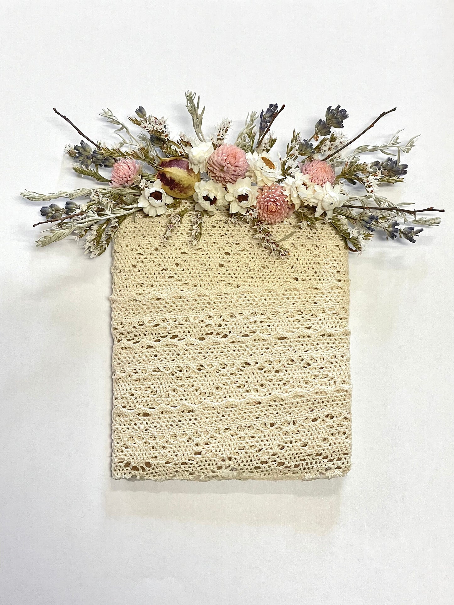 Handcrafted Dried Flower Hair Comb & Pins – Preserved Floral Wedding Accessories for Bridal, Prom, and Special Events