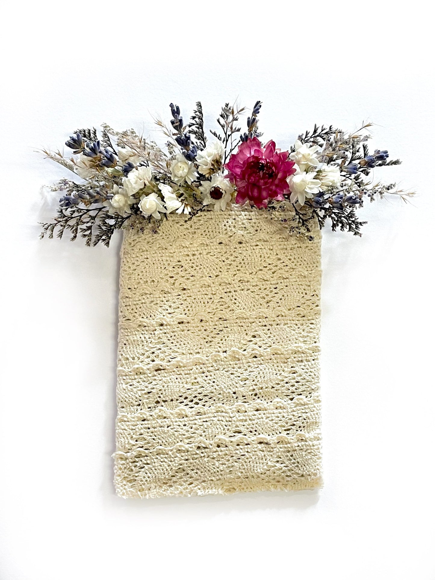 Hair Comb, Hair Pins, Wedding Accessory, Floral Comb, Preserved and Dried Flowers, Cute, Prom, Hair Accessory, Simple, Bridal,