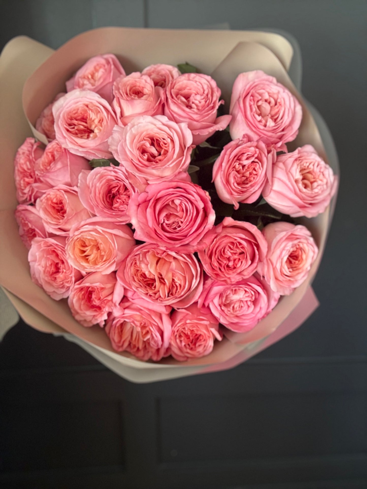 Garden Dream - Fresh Seasonal Roses Bouquet