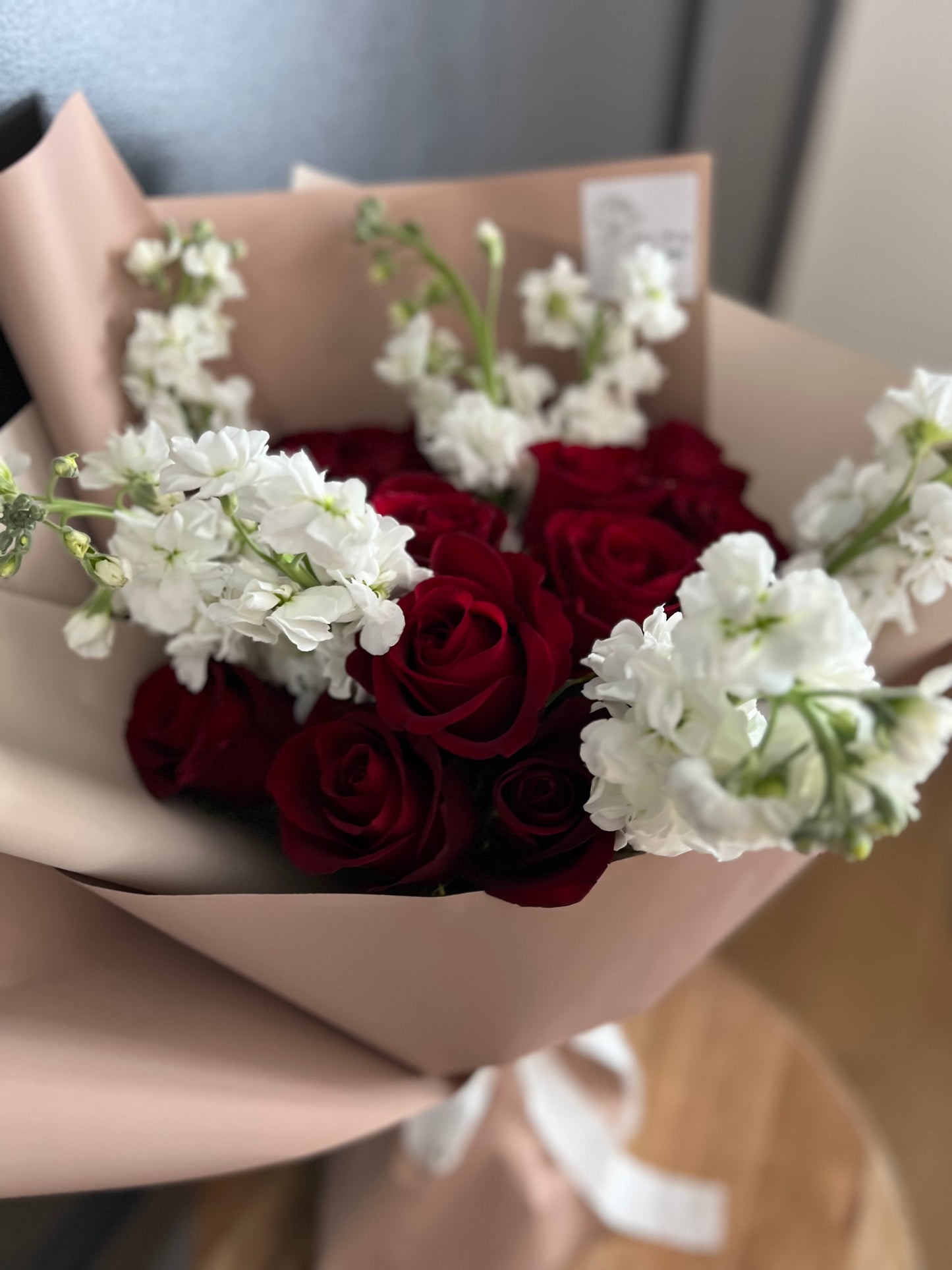 Passionate Red – Fresh Seasonal Flower Bouquet