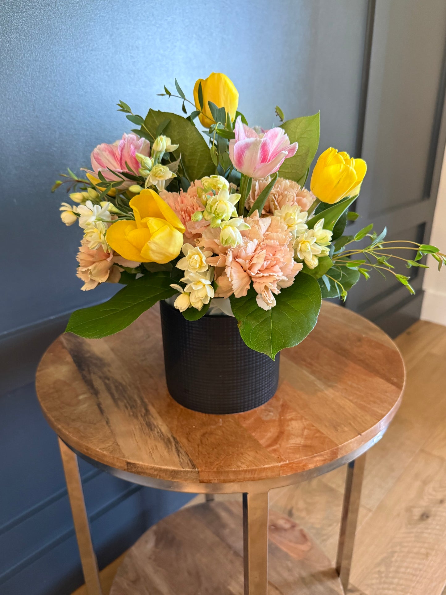 Sunny Garden Vase