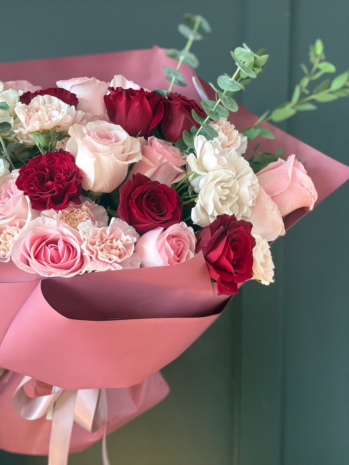 Rosette Signature – Fresh Flower Bouquet