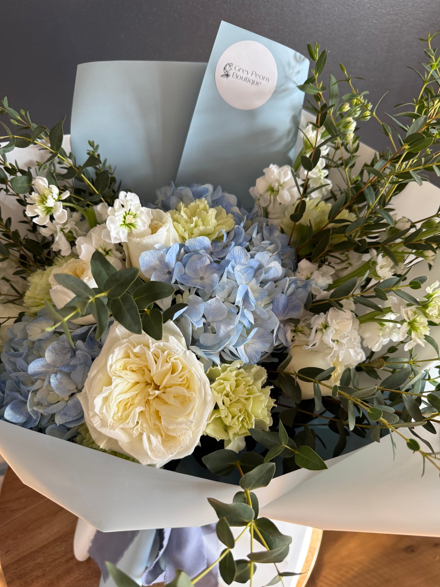 Sky Silk – Fresh Seasonal Flower Bouquet