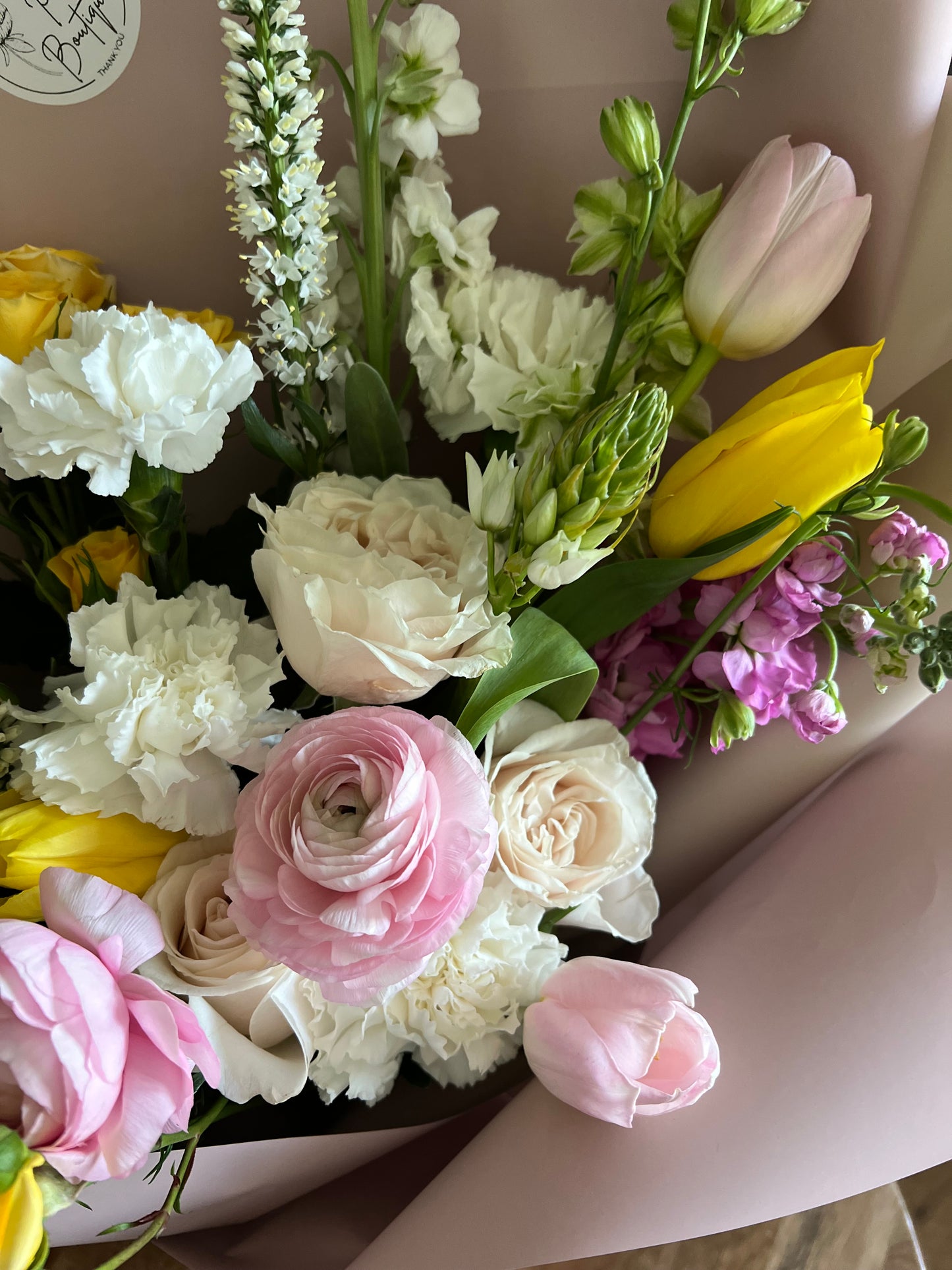 Fresh Flower Bouquets: Pastel Paradise