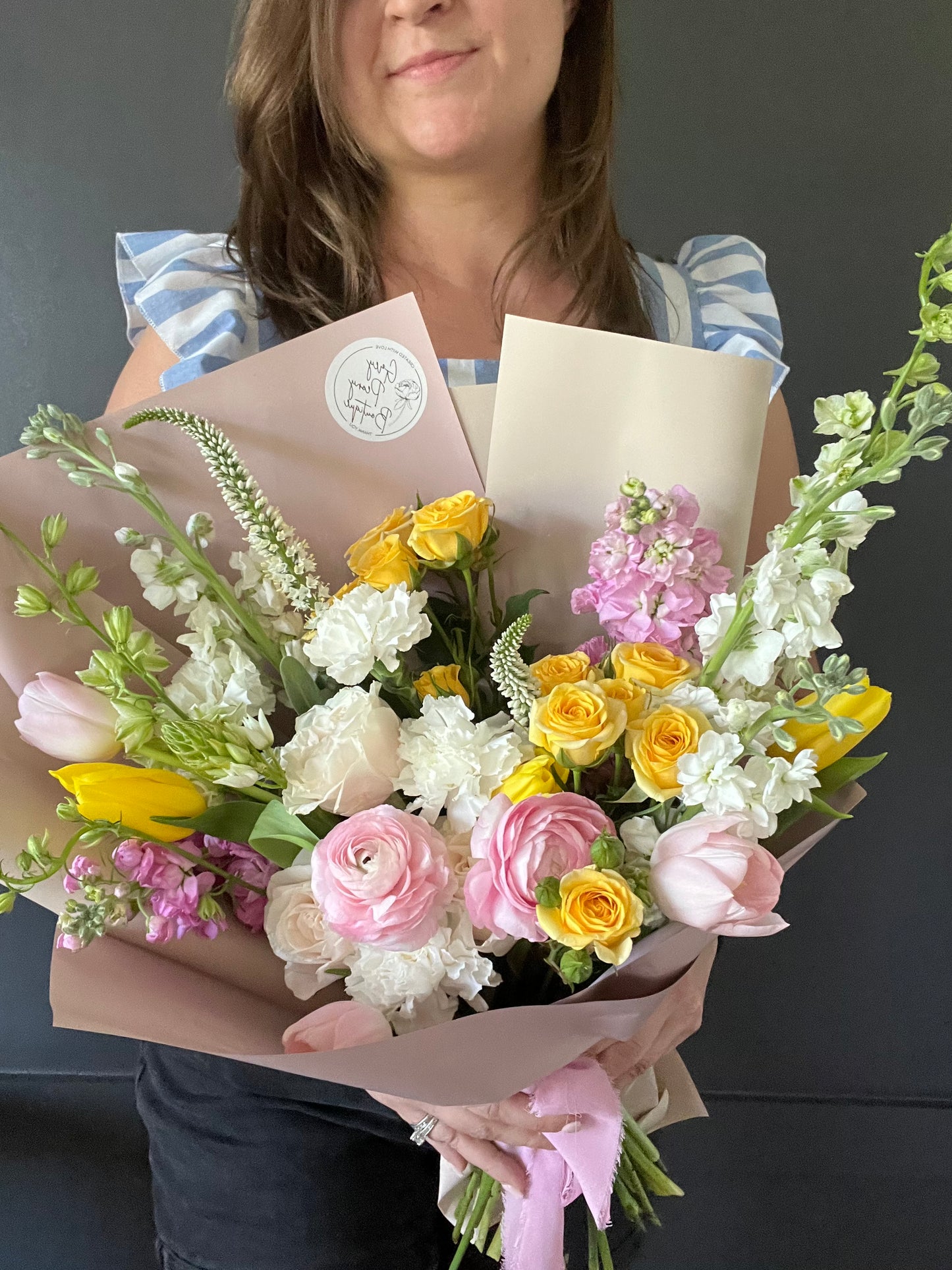 Fresh Flower Bouquets: Pastel Paradise
