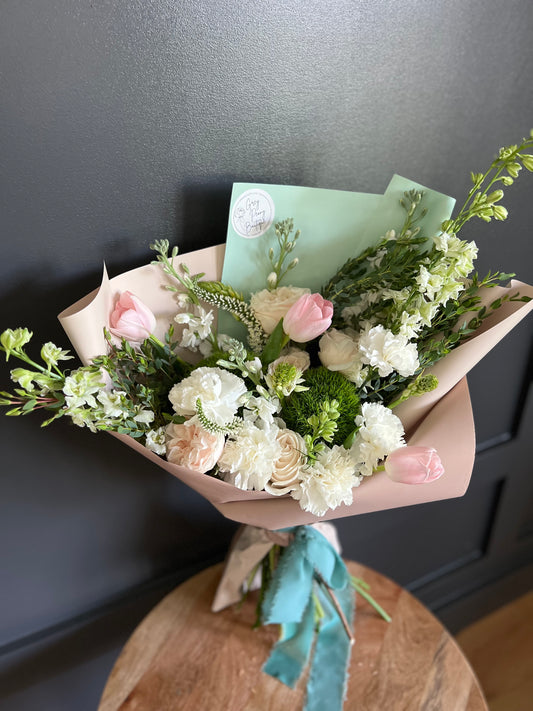 Fresh Flower Bouquets: Garden Grace