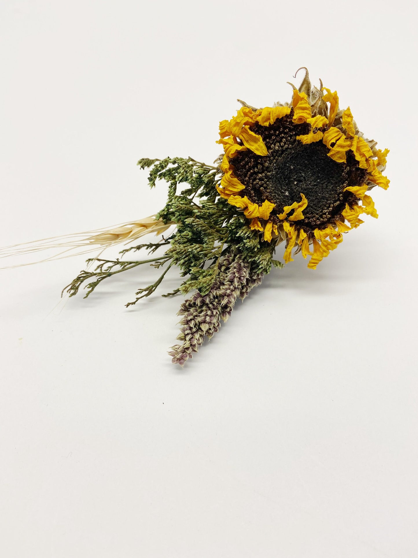 Wedding Boutonniere, Dried flowers, Preserved, Wedding Accessory, House Decoration, Rustic Wedding, Simplicity, Simple, Neutral