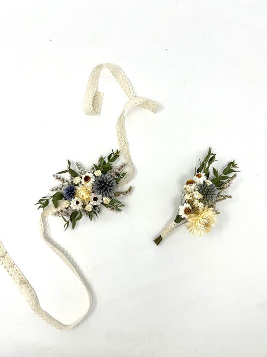 Corsage, wedding accessories, prom, floral corsage, dried flowers, preserved, boutonniere, natural, simple, light color, green, blue, white