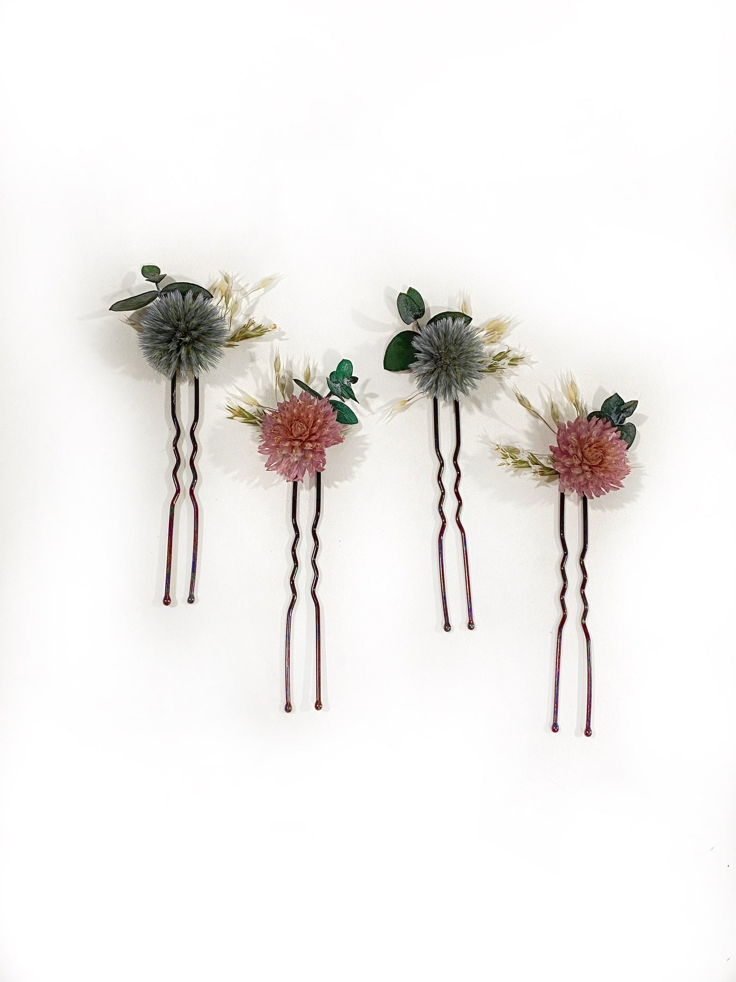 Hair Comb, Dried flowers, Preserved flowers, Floral comb, Hair accessories, Wedding accessory, Globe thistles, Winter, Pink and Blue, Peony
